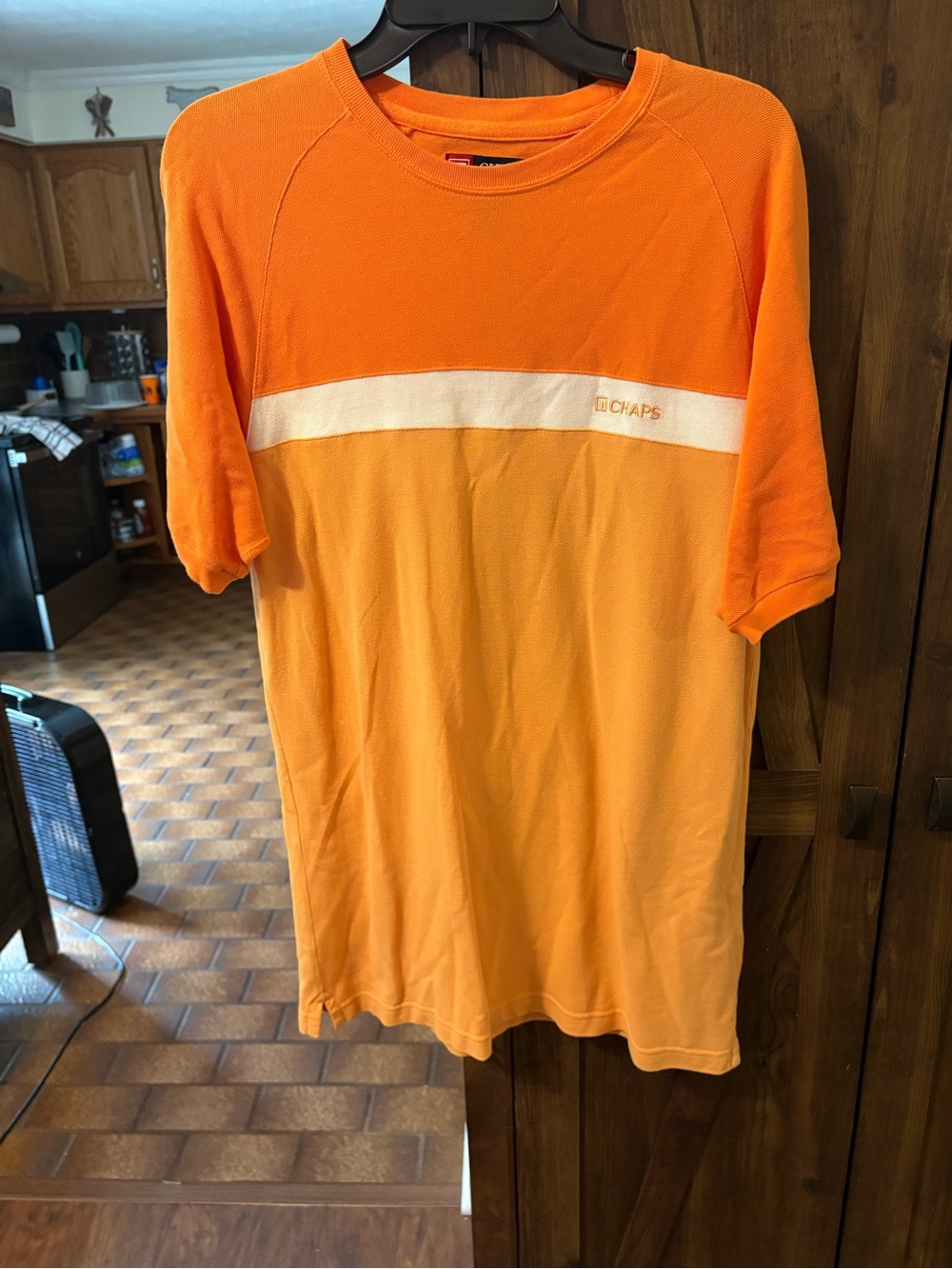 Chaps Men's Two-Tone Orange Crewneck T-Shirt/ I’d say medium/tall